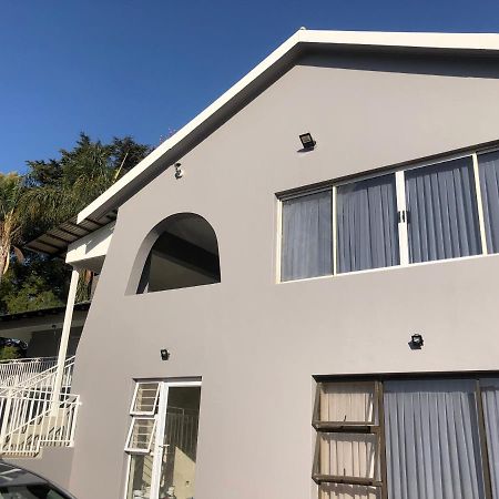 6 On Acacia Bed & Breakfast Johannesburg Bagian luar foto