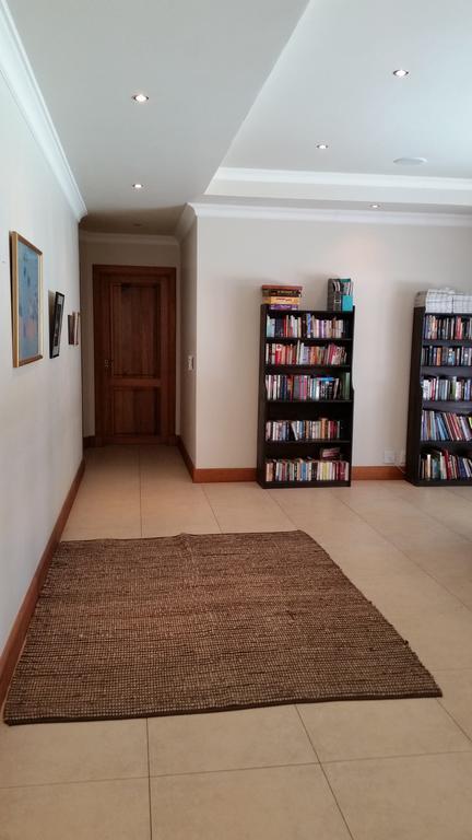 6 On Acacia Bed & Breakfast Johannesburg Bagian luar foto