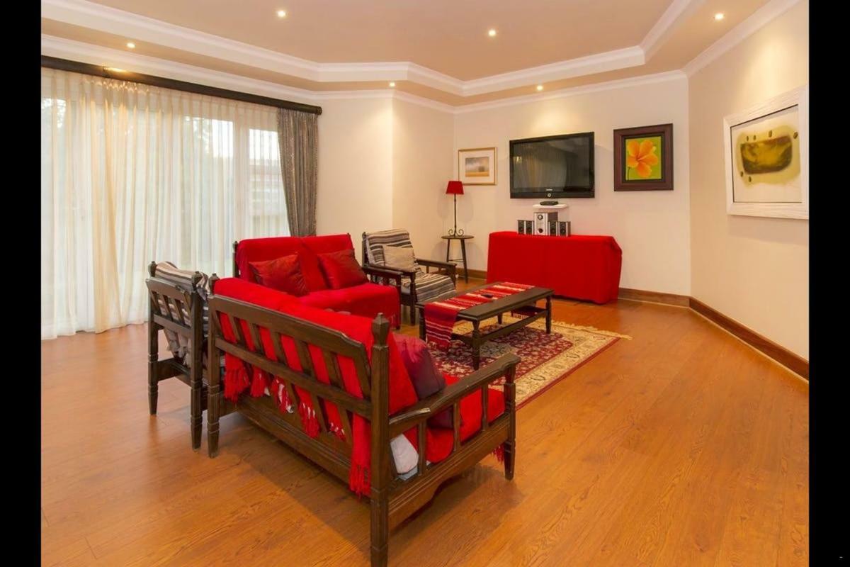 6 On Acacia Bed & Breakfast Johannesburg Bagian luar foto