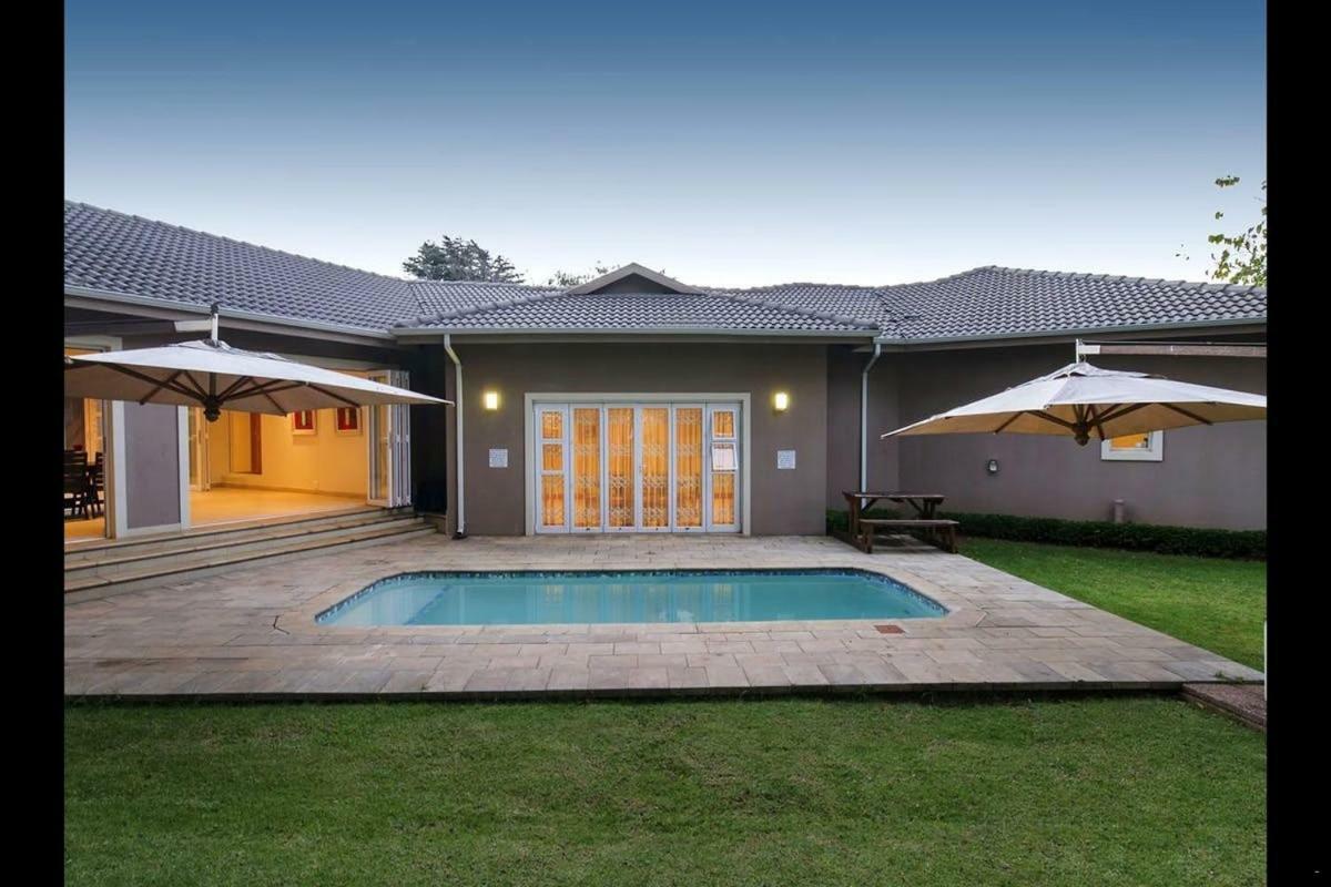 6 On Acacia Bed & Breakfast Johannesburg Bagian luar foto